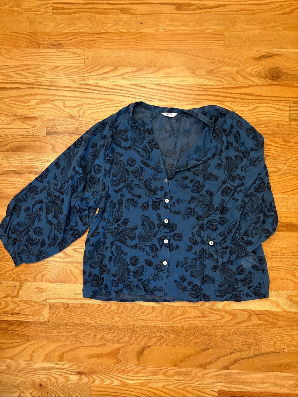 Reitmans Dark Blue Floral Button-Down Shirt
